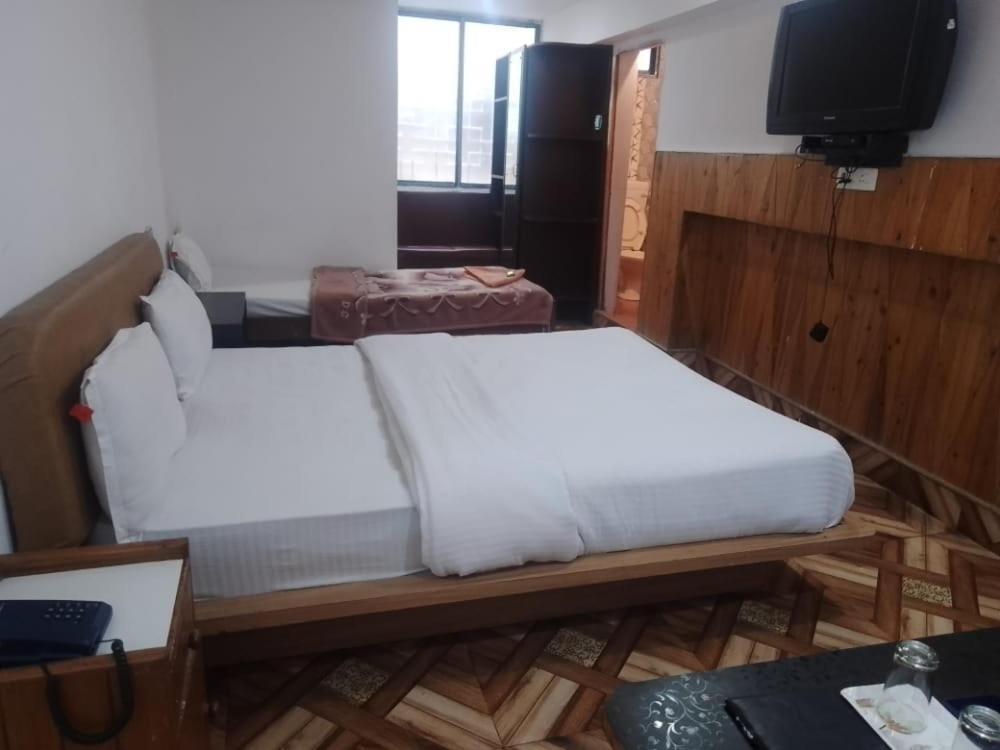 Hotel Assembly Shillong Eksteriør bilde