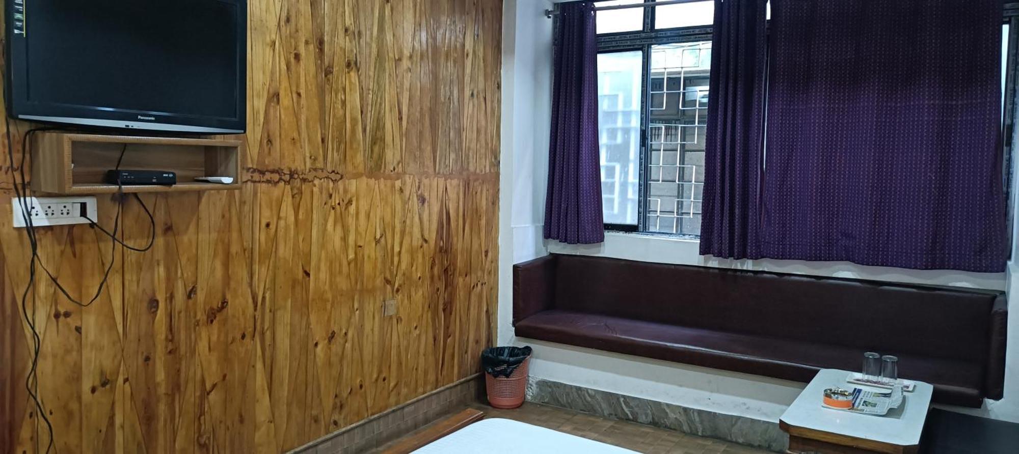 Hotel Assembly Shillong Eksteriør bilde